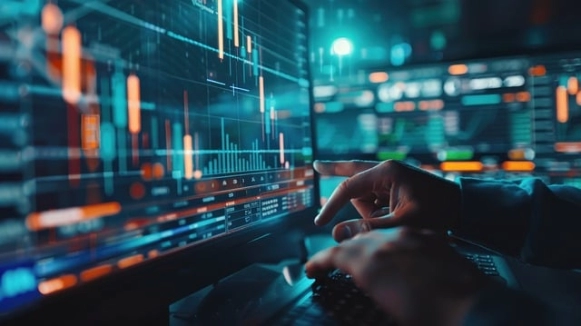 美式卖出期权价格(美式卖出期权价格怎么算)_http://vsnmp.cn_恒指期货喊单_第1张